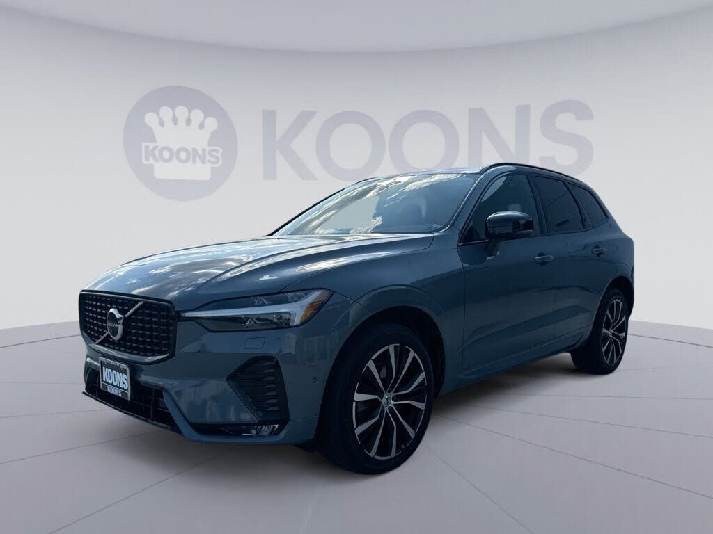 2023 VOLVO XC60