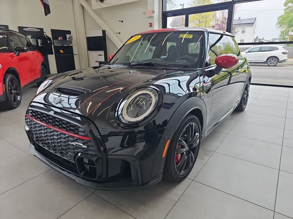2023 MINI Hardtop