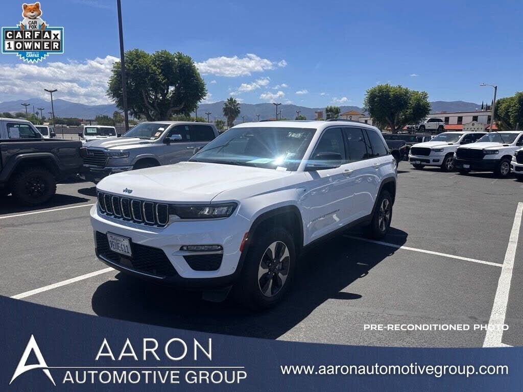 2022 JEEP Grand Cherokee