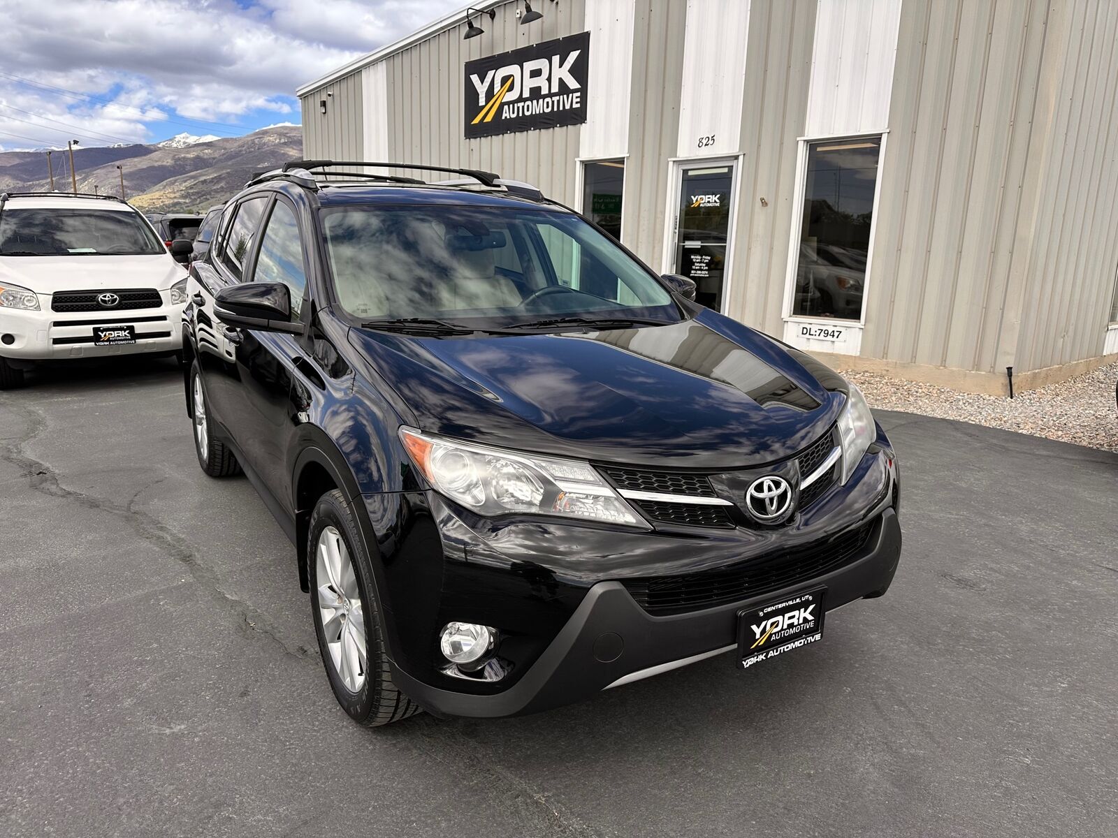 2014 TOYOTA RAV4