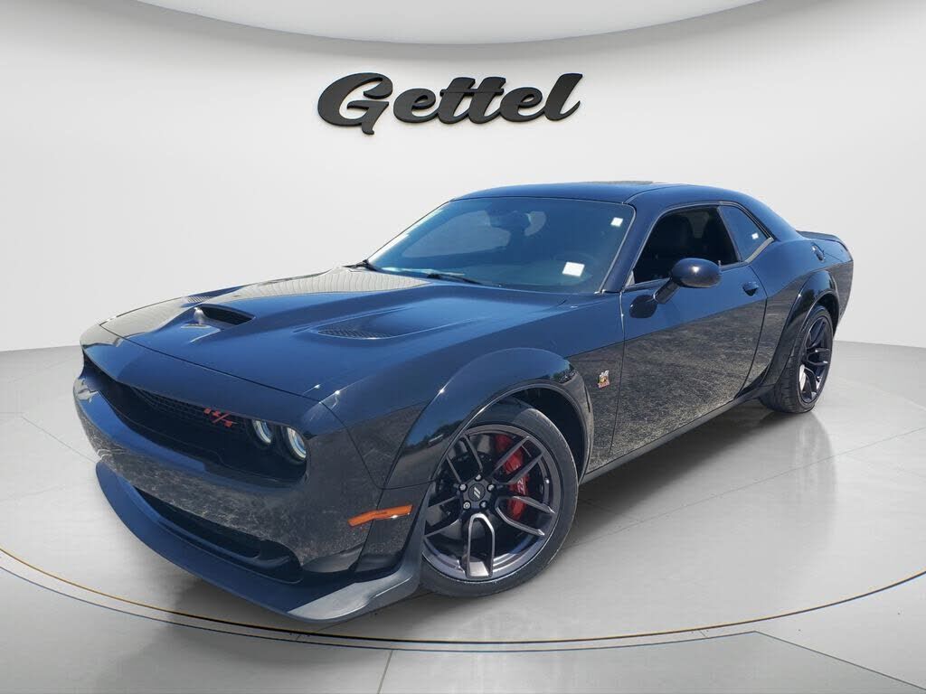 2021 DODGE Challenger