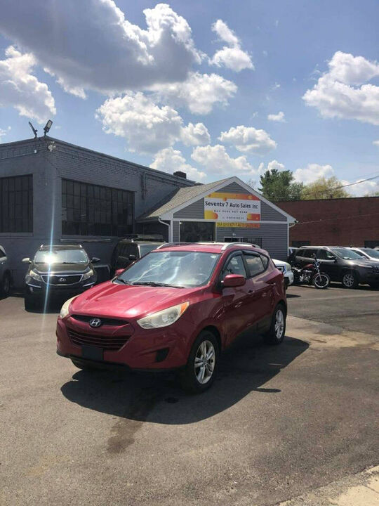 2011 HYUNDAI Tucson