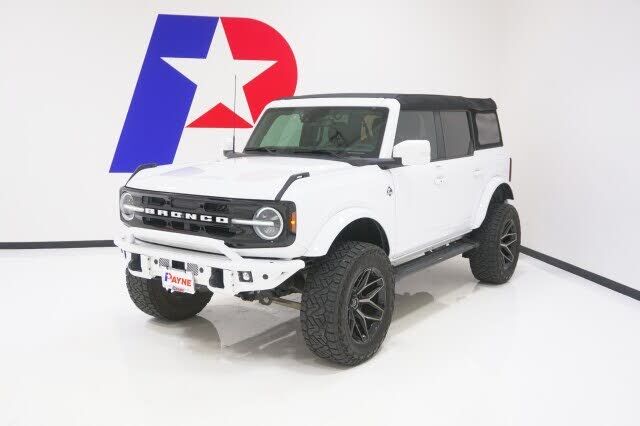 2023 FORD Bronco
