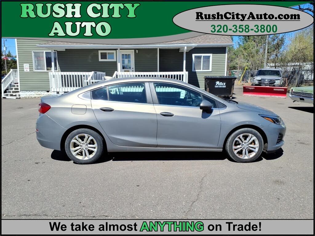 2019 CHEVROLET Cruze