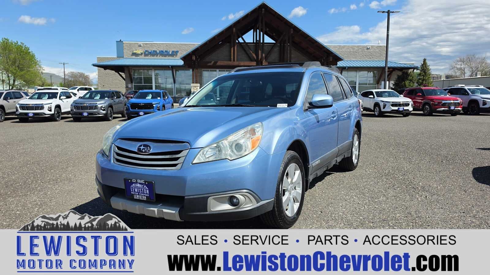 2011 SUBARU Outback