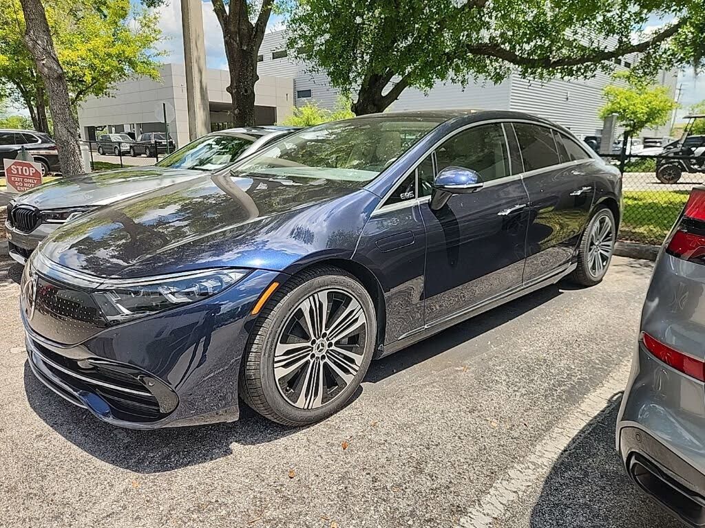 2022 MERCEDES-BENZ EQS-Class