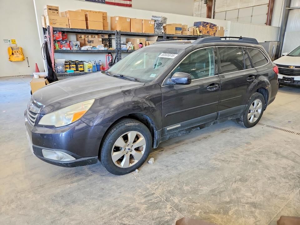 2012 SUBARU Outback
