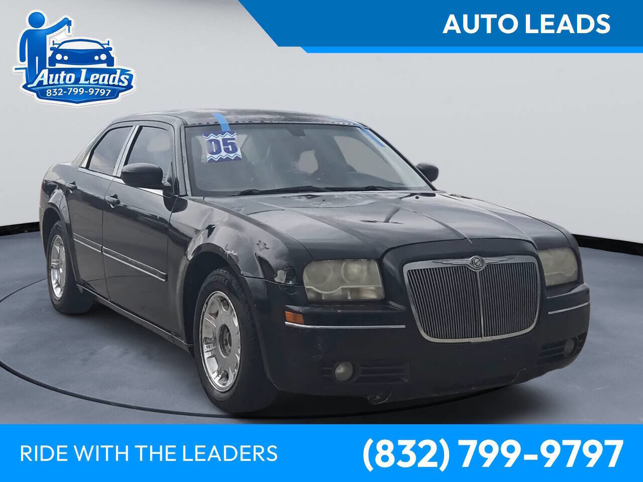 2005 CHRYSLER 300