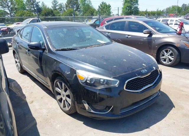 2014 KIA Cadenza