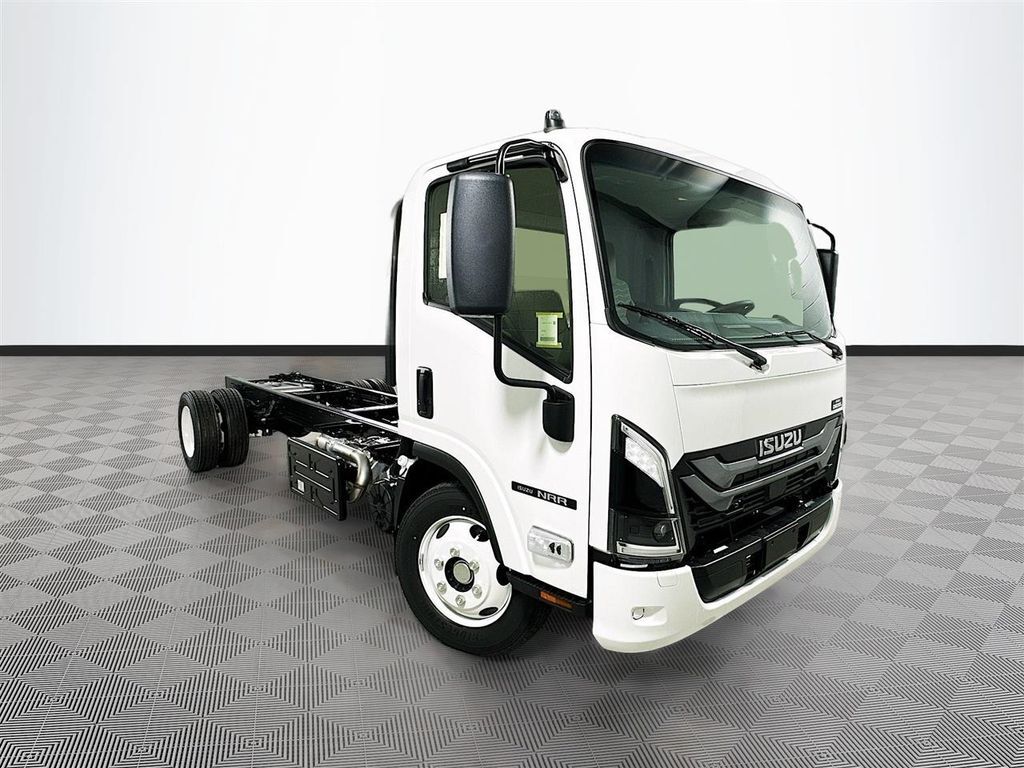 2026 ISUZU NRR