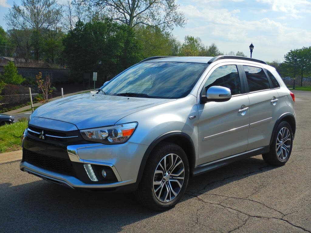 2019 MITSUBISHI Outlander Sport