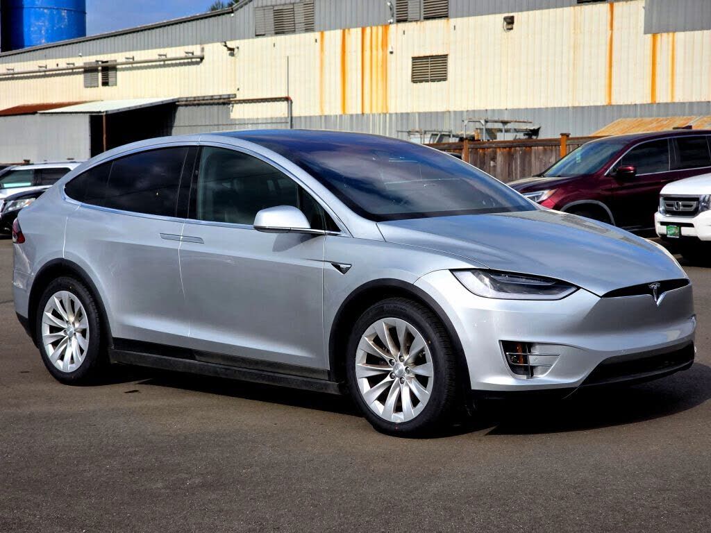 2017 TESLA Model X
