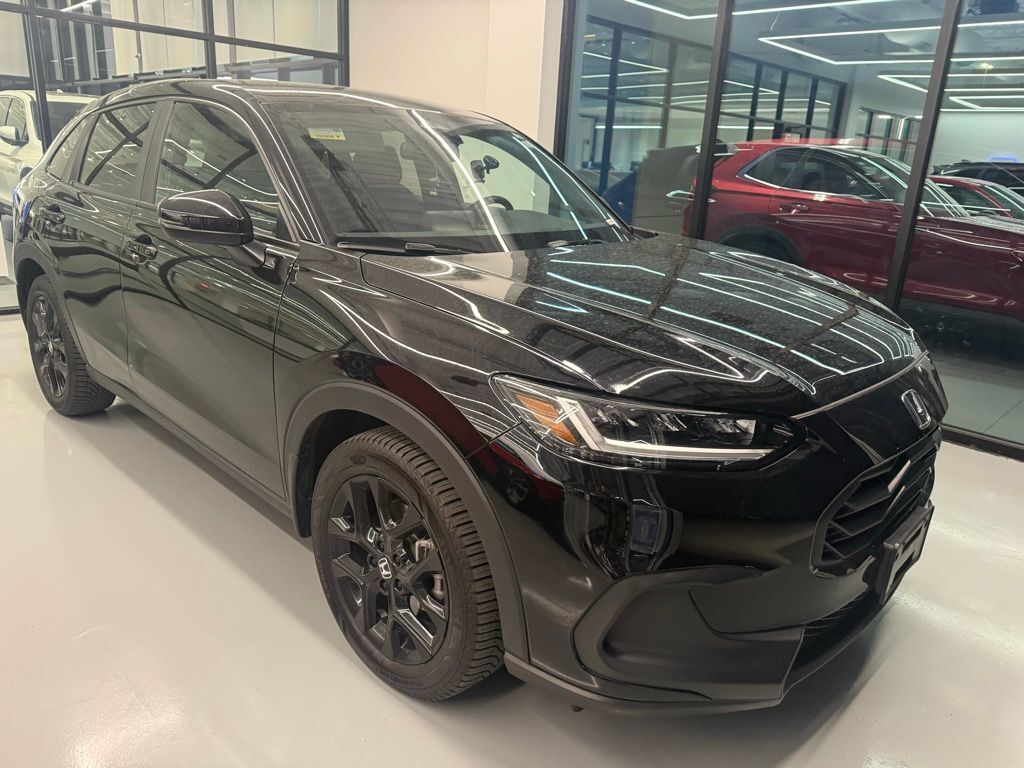 2025 HONDA HR-V