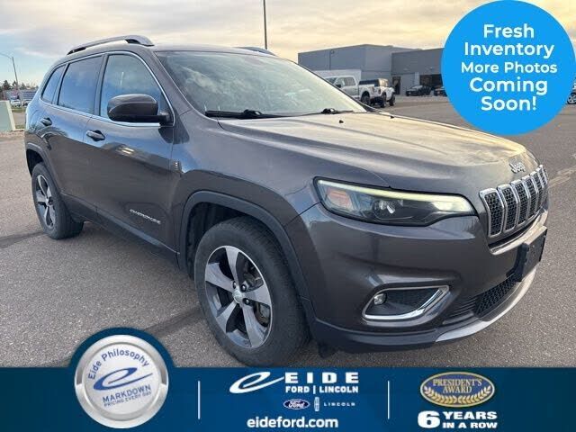 2019 JEEP Cherokee