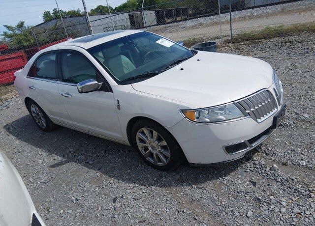 2010 LINCOLN MKZ