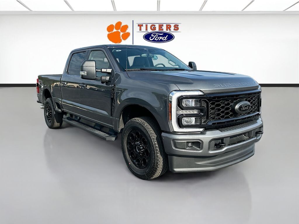 2026 FORD F-250