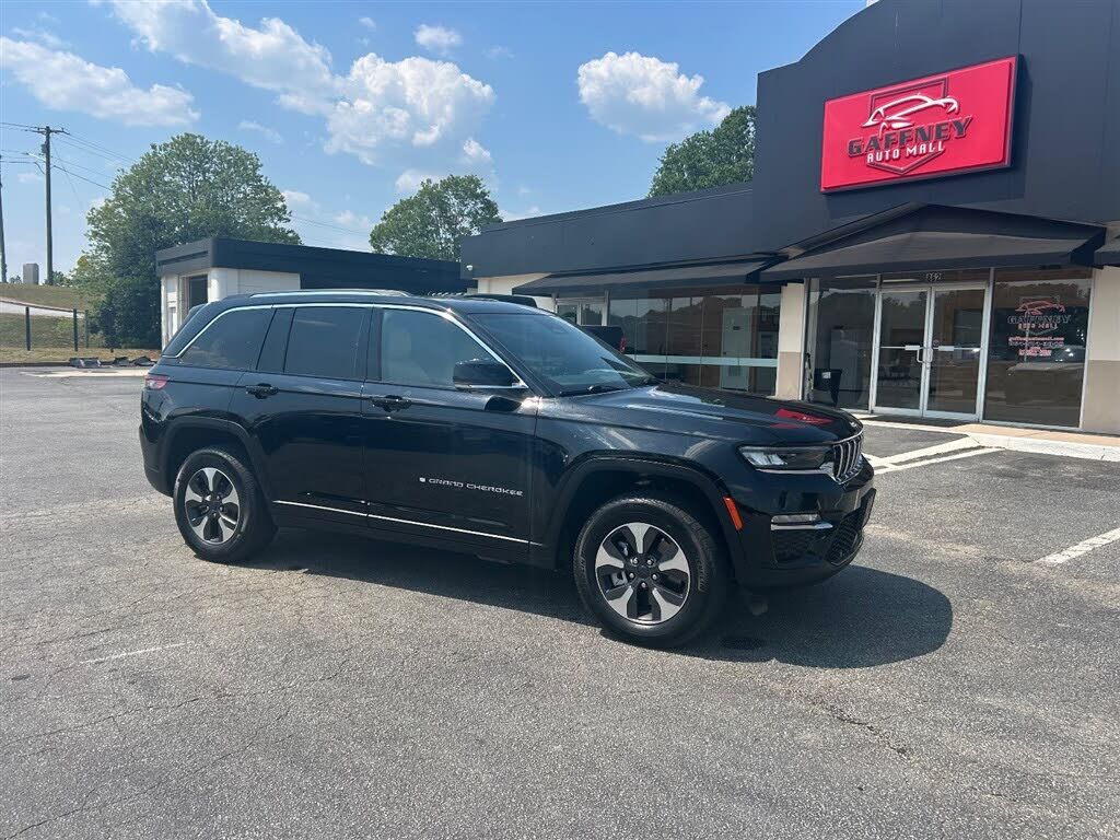 2022 JEEP Grand Cherokee