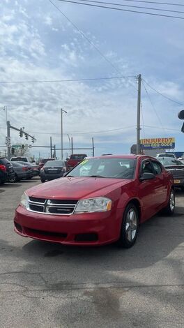 2013 DODGE Avenger