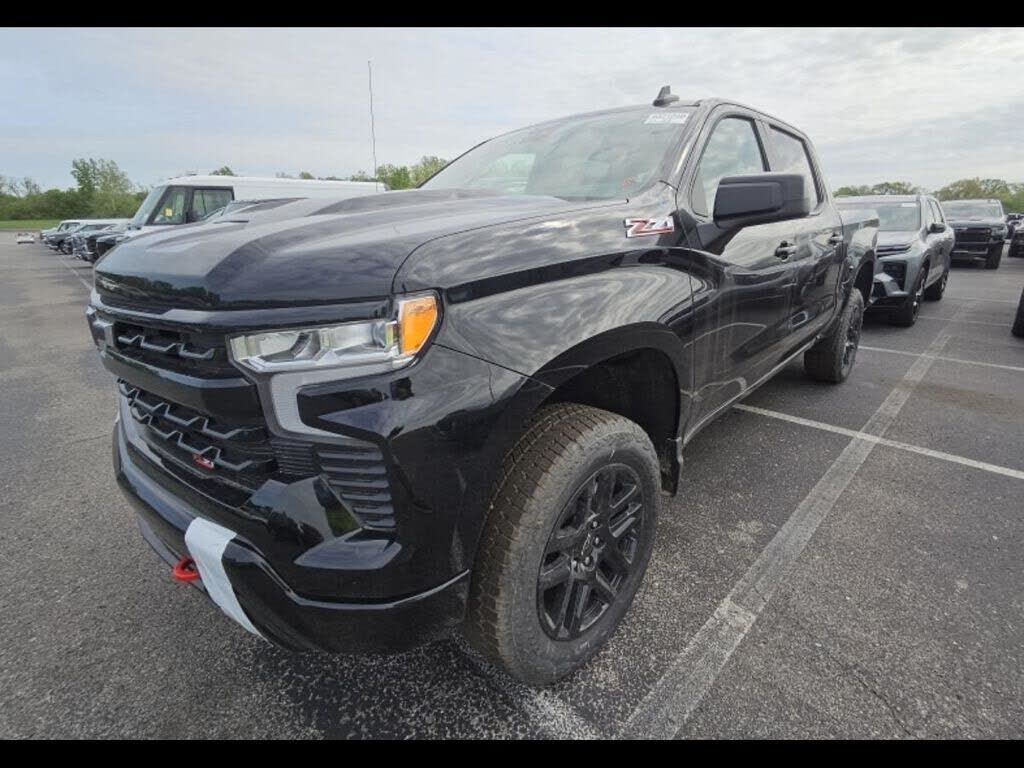 2026 CHEVROLET Silverado