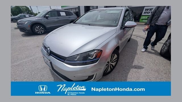 2016 VOLKSWAGEN e-Golf