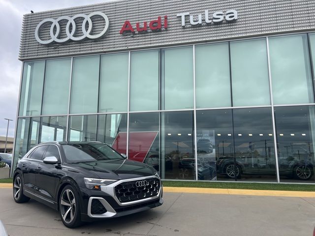 2024 AUDI SQ8