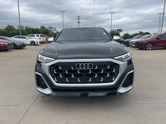 2024 Audi SQ8