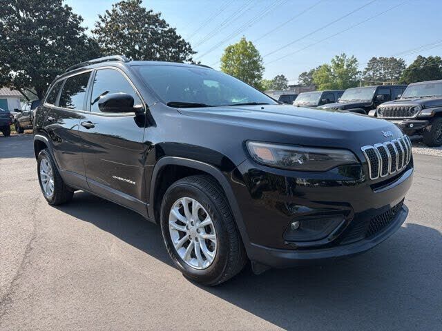 2022 JEEP Cherokee