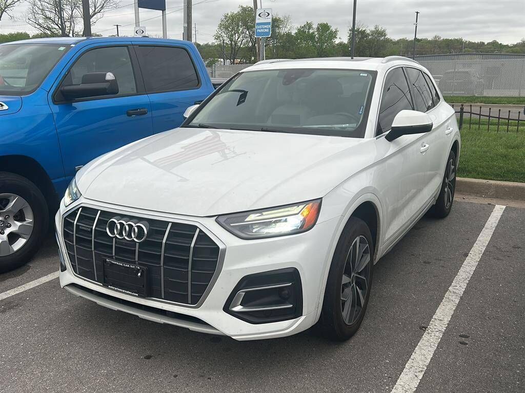 2021 AUDI Q5