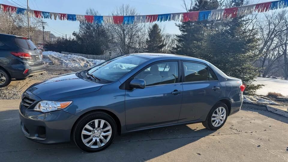 2013 TOYOTA Corolla