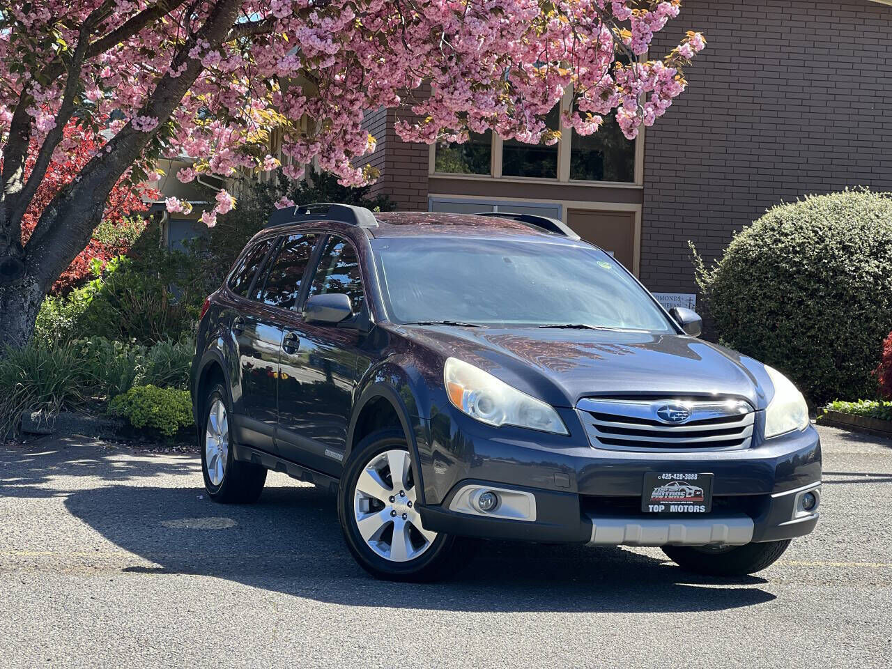 2011 SUBARU Outback