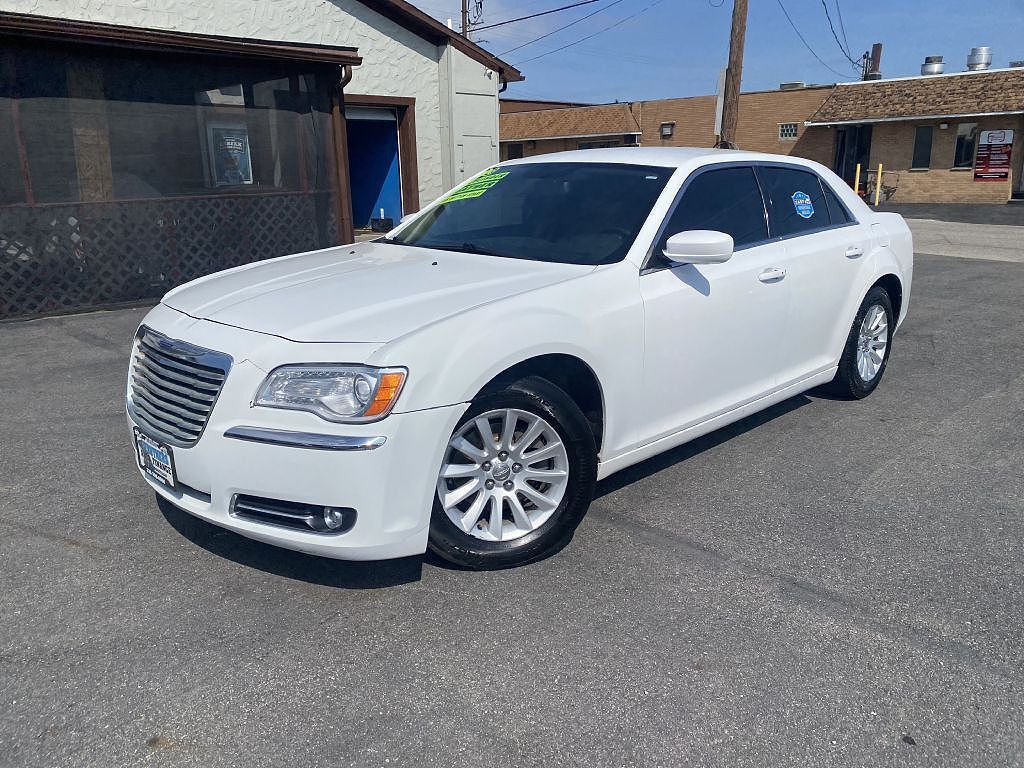 2013 CHRYSLER 300
