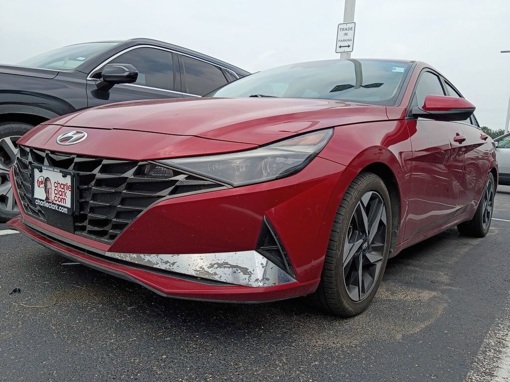 2021 HYUNDAI Elantra