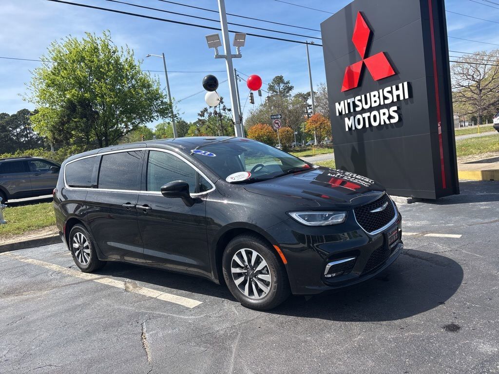 2023 CHRYSLER Pacifica