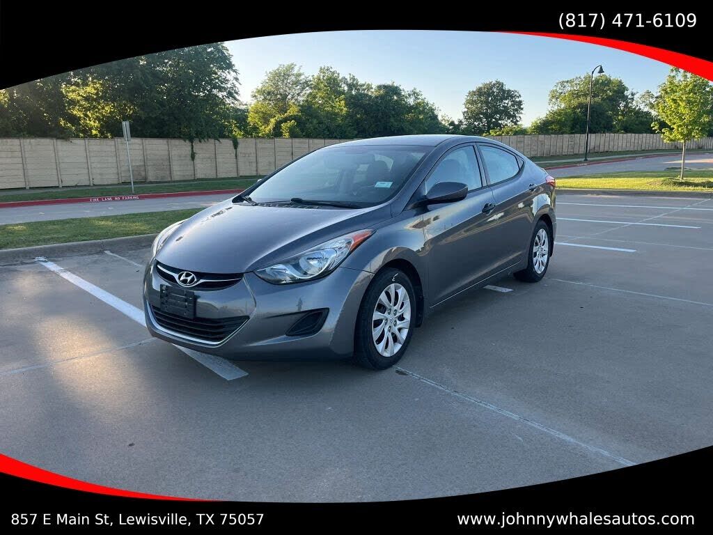 2012 HYUNDAI Elantra