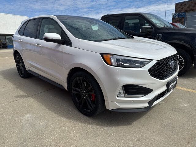 2019 FORD Edge