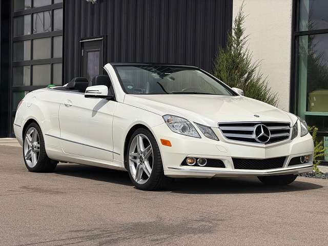 2011 MERCEDES-BENZ E-Class