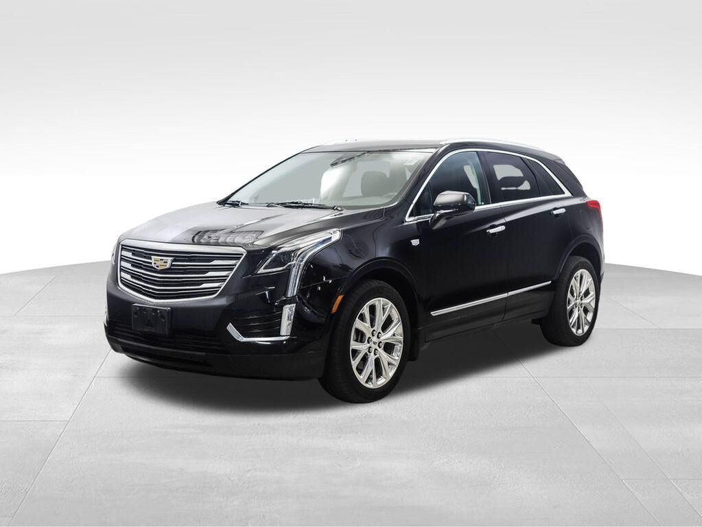 2017 CADILLAC XT5