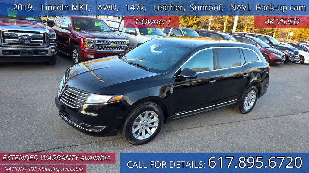 2019 LINCOLN MKT