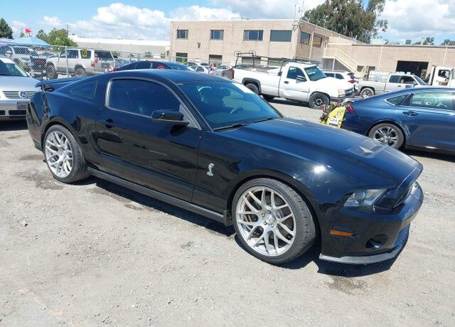 2010 FORD Mustang