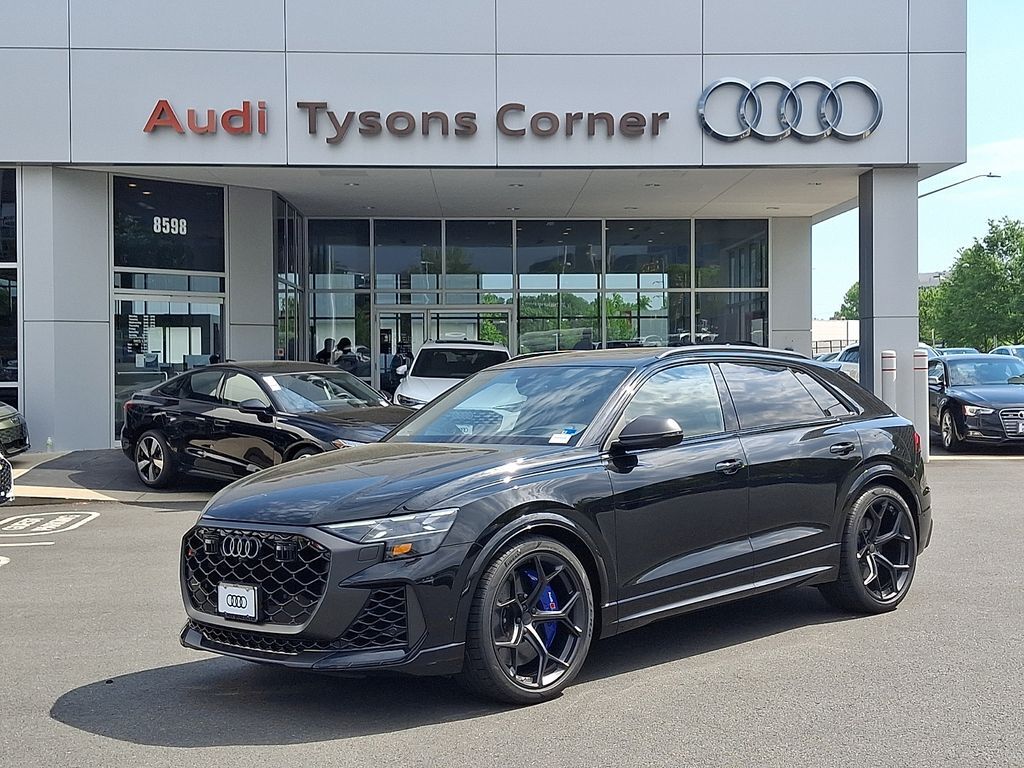 2026 AUDI RS Q8