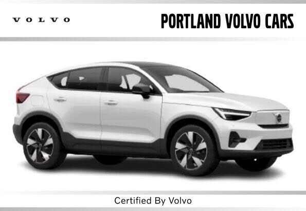 2023 VOLVO C40