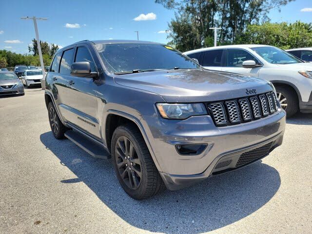 2017 JEEP Grand Cherokee