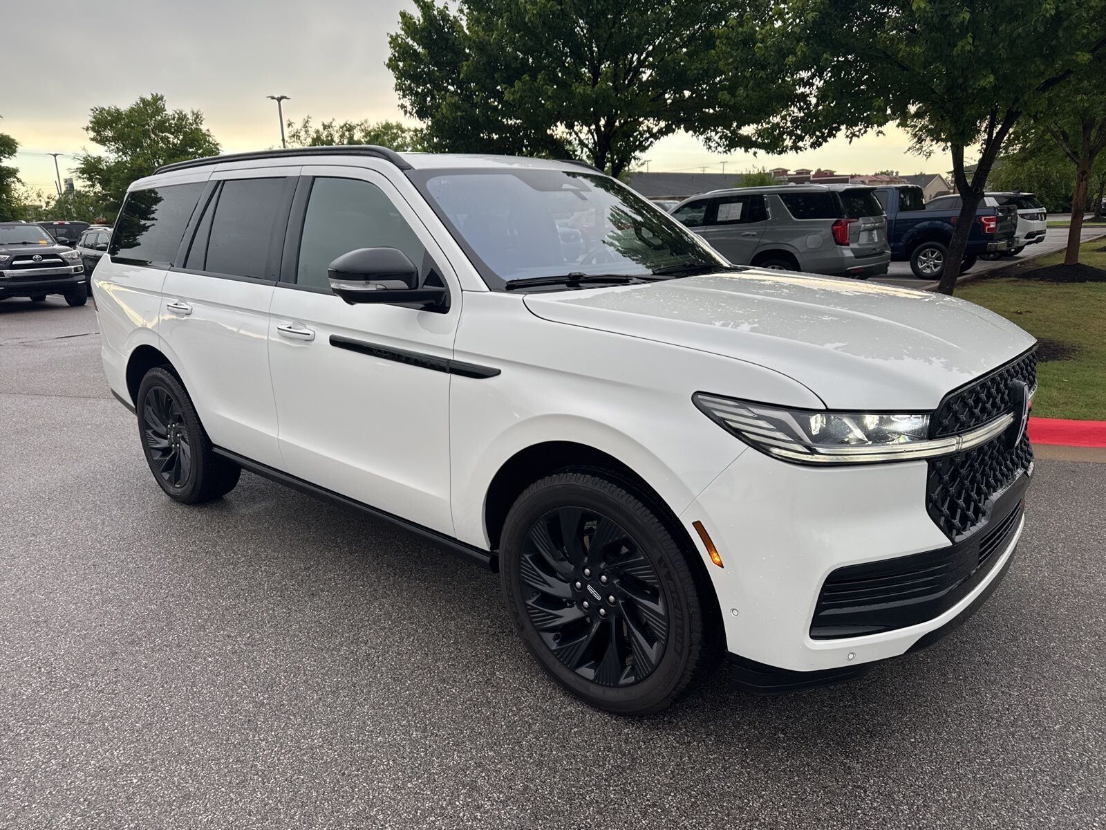 2025 LINCOLN Navigator