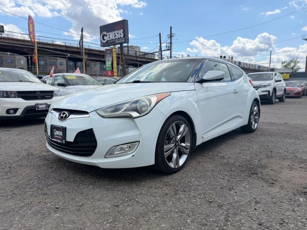 2013 HYUNDAI Veloster