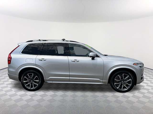 2019 VOLVO XC90