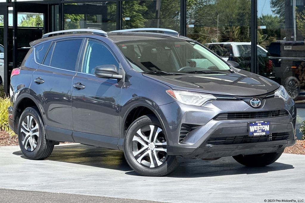 2017 TOYOTA RAV4