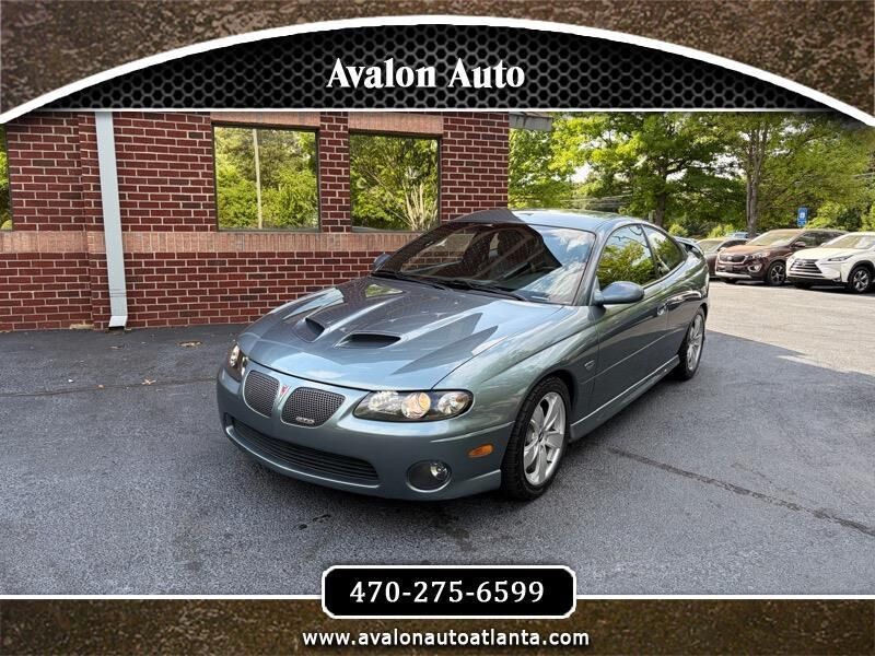 2005 PONTIAC GTO
