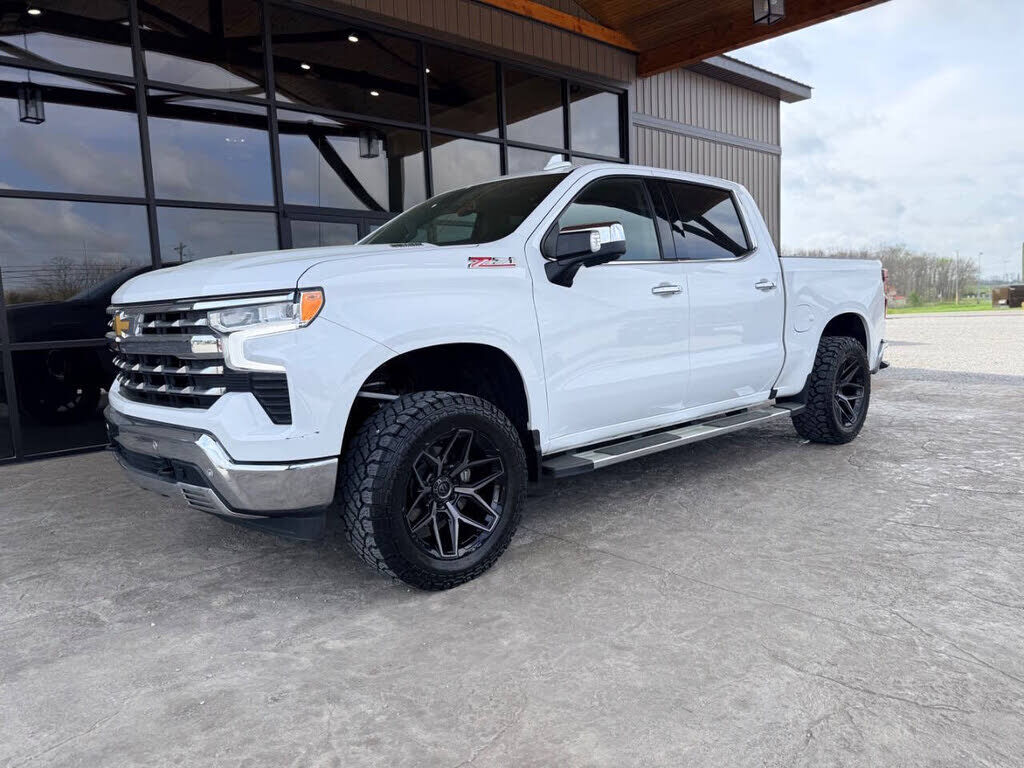 2023 CHEVROLET Silverado