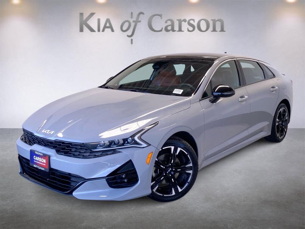 2022 KIA K5
