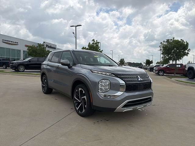 2024 MITSUBISHI Outlander